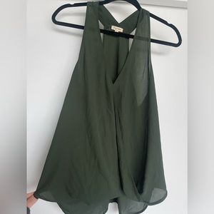 Large. Green tank, razor back